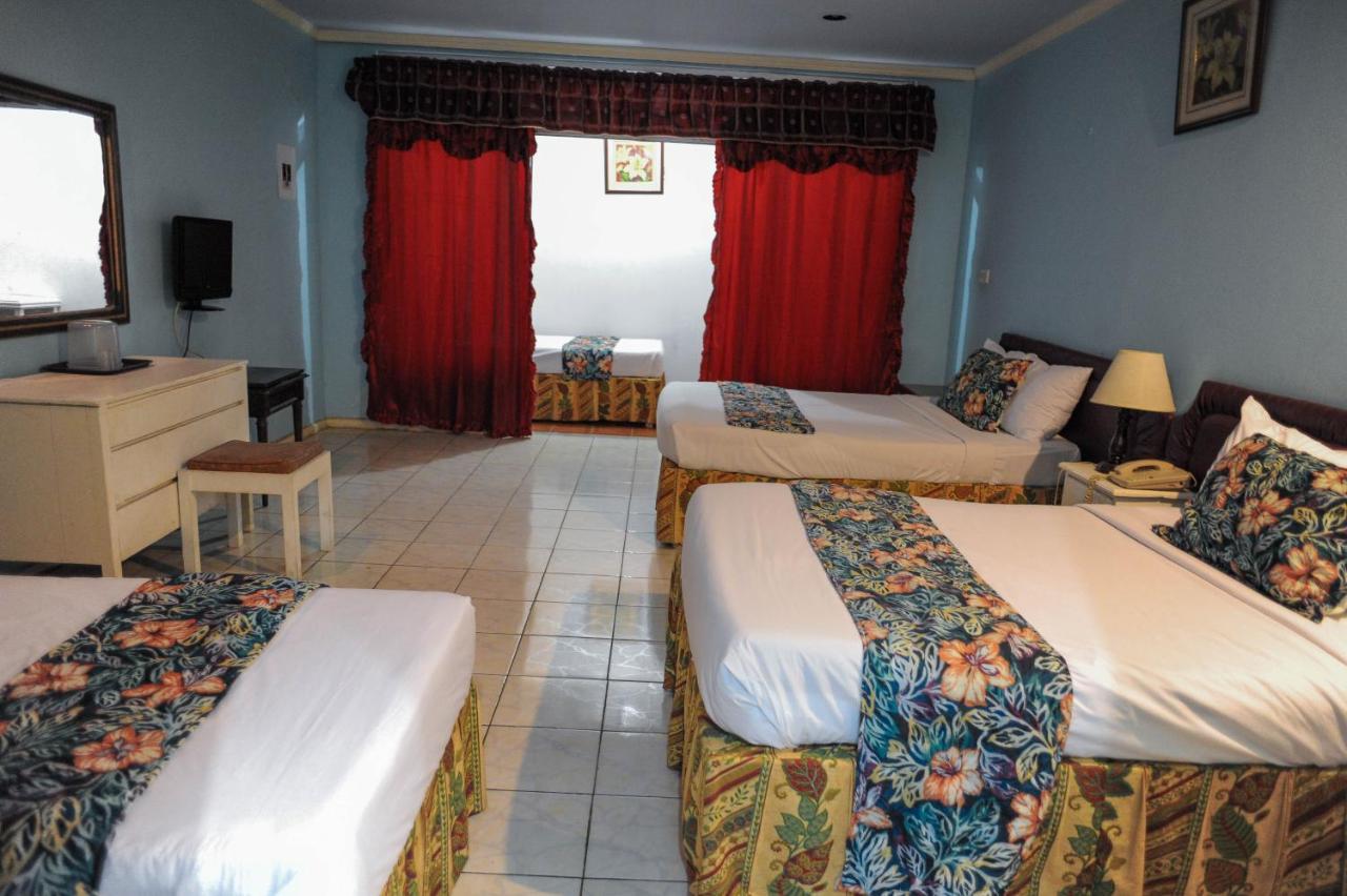Glorianna Hotel Montego Bay Exterior foto